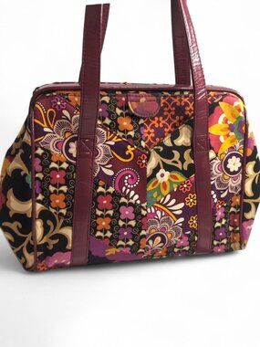 Vintage Floral Quilted Handbag with Vinyl Trim  11 x 8  Bold Boho Print